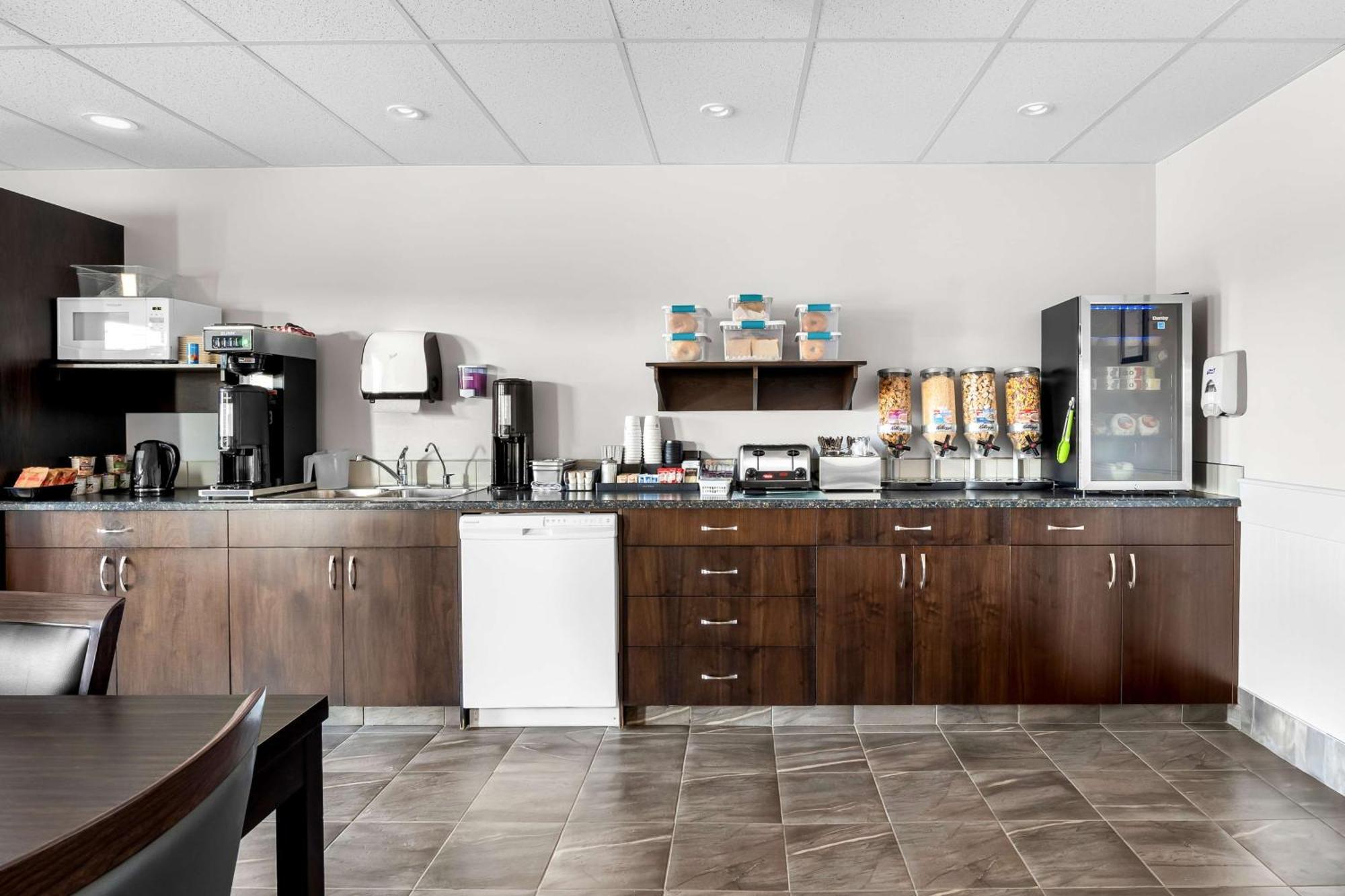 Surestay Studio By Best Western Hardisty Esterno foto